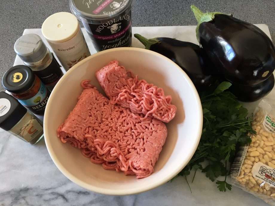 Lamb with aubergines and yogurt